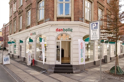 danbolig Frederiksberg 2000